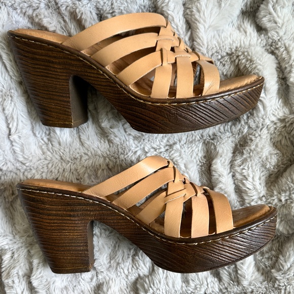 😍 Born Leather Strappy Slip On Sandal Heel, Cream Brown, Women's 9 - Picture 3 of 8